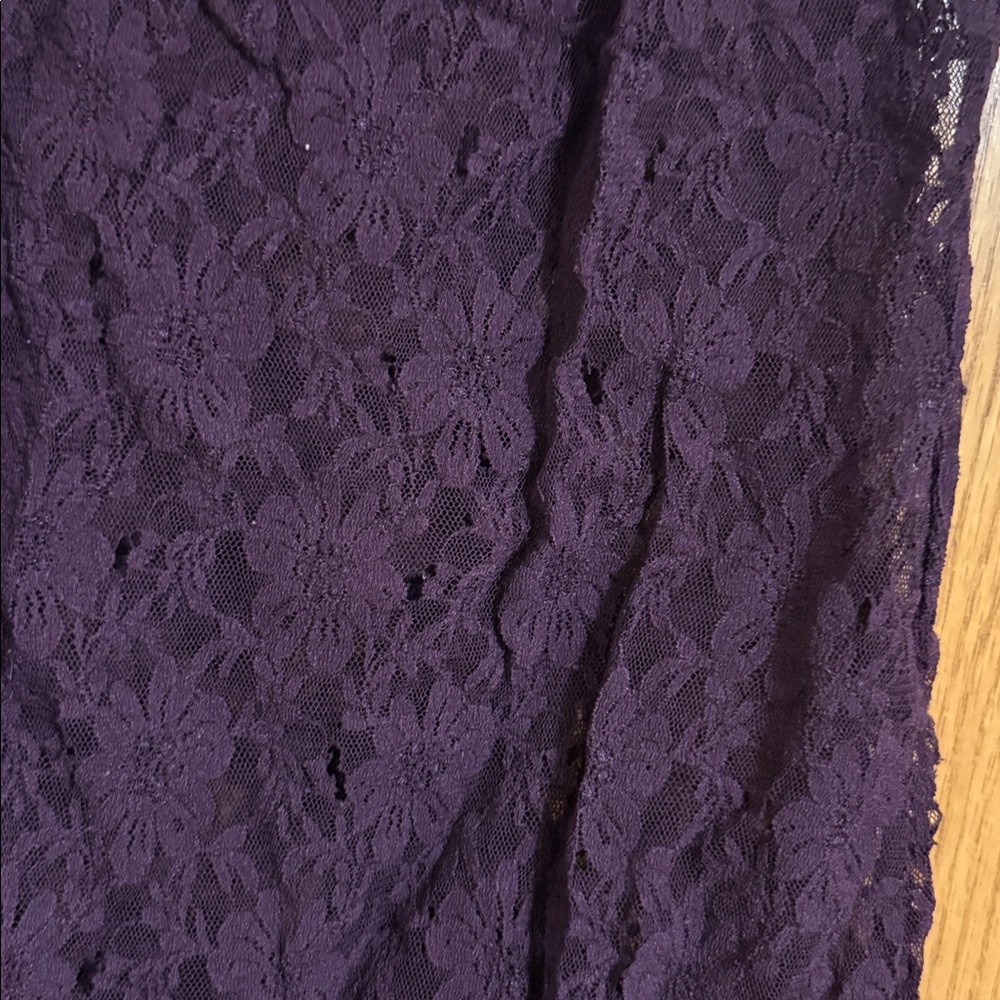 Vanity Deep Purple Lace Top - Picture 3 of 5